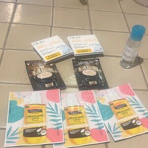 Lot of (8) travel samples L'Oreal and Olay Skincare Set